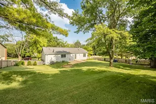 737 Country Heights Ct, Manchester, MO 63021 - Photo 19