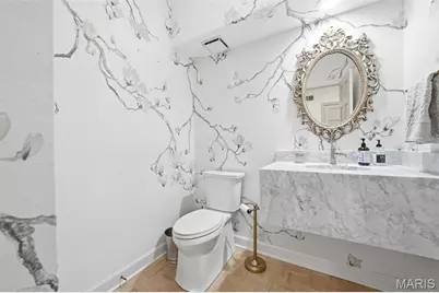 2252 Croydon Walk, Saint Louis, MO 63131 - Photo 13
