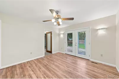 80 La Venta Drive, Florissant, MO 63031 - Photo 7
