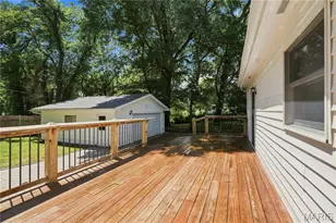 80 La Venta Dr, Florissant, MO 63031 - Photo 19