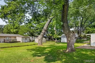 1230 Flicker Dr, Florissant, MO 63031 - Photo 27