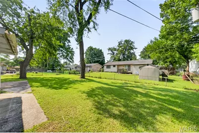 1230 Flicker Drive, Florissant, MO 63031 - Photo 31