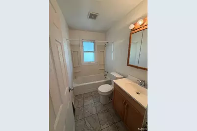 7141 Greenhaven Drive, Jennings, MO 63136 - Photo 7