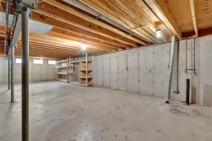 3566 Crowndun Dr, Saint Louis, MO 63129 - Photo 23