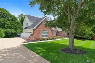 17643 Wildridge Dr, Wildwood, MO 63005 - Photo 3