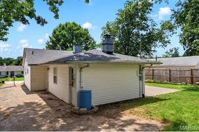 10917 Larkspur Drive, Unincorporated, MO 63123 - Photo 25