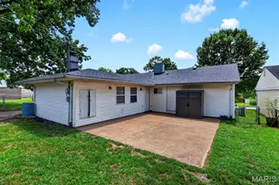 10917 Larkspur Dr, Unincorporated, MO 63123 - Photo 27