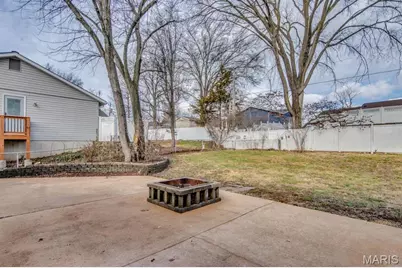 359 Palermo Drive, Ballwin, MO 63021 - Photo 33