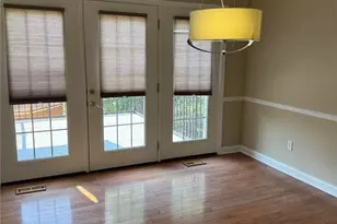 12737 Bennington Common Ln, Saint Louis, MO 63146 - Photo 7
