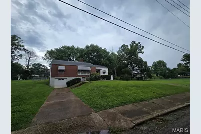 411 Macarthur Avenue, Union, MO 63084 - Photo 1