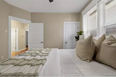 5034 Milentz Avenue, Saint Louis, MO 63109 - Photo 7
