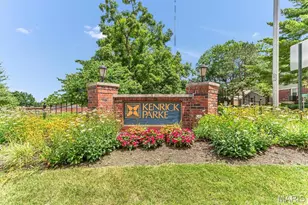 5353 N Kenrick Parke Dr, Saint Louis, MO 63119 - Photo 37