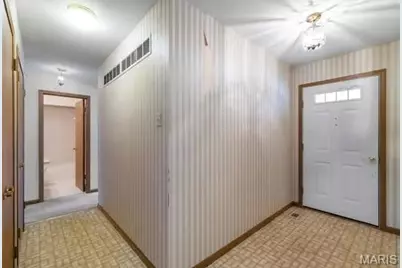 14802 Verdun Estates Drive, Florissant, MO 63034 - Photo 5
