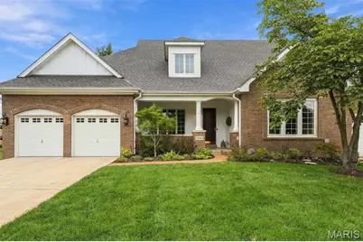 1931 Chesterfield Ridge Circle, Chesterfield, MO 63017 - Photo 1