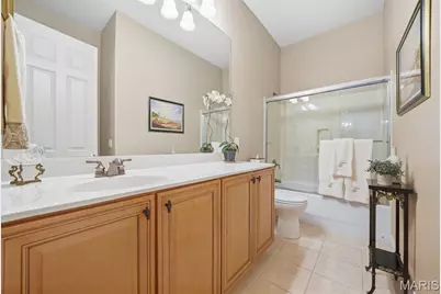 1931 Chesterfield Ridge Circle, Chesterfield, MO 63017 - Photo 21