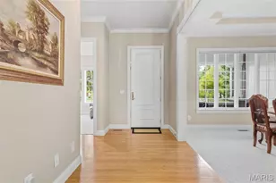 1931 Chesterfield Ridge Cir, Chesterfield, MO 63017 - Photo 3