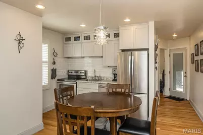 6742 Dolan Place, Saint Louis, MO 63139 - Photo 11