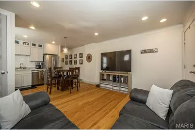 6742 Dolan Place, Saint Louis, MO 63139 - Photo 7