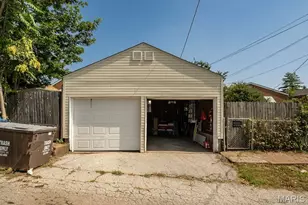 6742 Dolan Pl, Saint Louis, MO 63139 - Photo 47