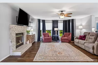 10209 Tesson Valley Court, Saint Louis, MO 63123 - Photo 9