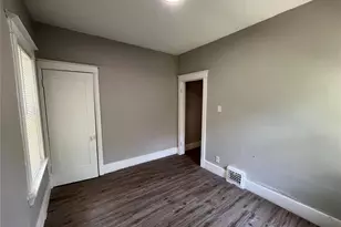 1001 Wall St, Saint Louis, MO 63147 - Photo 19