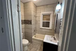 1001 Wall St, Saint Louis, MO 63147 - Photo 13