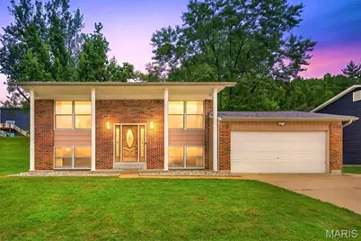 12115 Glenpark Drive, Maryland Heights, MO 63043 - Photo 1