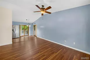 12115 Glenpark Dr, Maryland Heights, MO 63043 - Photo 5