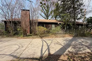 937 Twining Pl, Saint Louis, MO 63119 - Photo 1