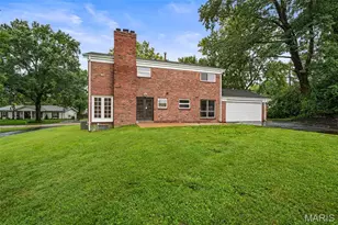 40 Ridgepoint Dr, Chesterfield, MO 63017 - Photo 37