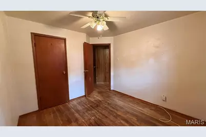 246 Oakborough Drive, Lake Saint Louis, MO 63367 - Photo 17