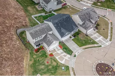 911 Meramec Grove Court, Ballwin, MO 63021 - Photo 3