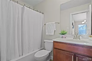 16139 Amber Vista Dr, Ellisville, MO 63021 - Photo 17