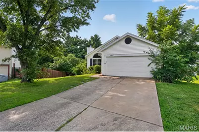 5304 Bay Wind Court, Florissant, MO 63034 - Photo 3