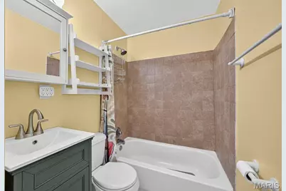 20 Westview Drive, Saint Charles, MO 63303 - Photo 19