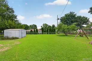 20 Westview Dr, Saint Charles, MO 63303 - Photo 35