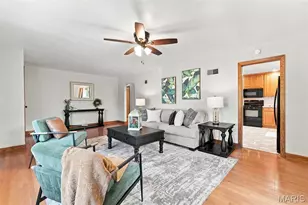 1904 Elm St St, Saint Charles, MO 63301 - Photo 3