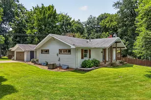 108 Shady Ln, Saint Charles, MO 63303 - Photo 5