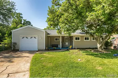 7104 Fernbrook Drive, Saint Louis, MO 63123 - Photo 1