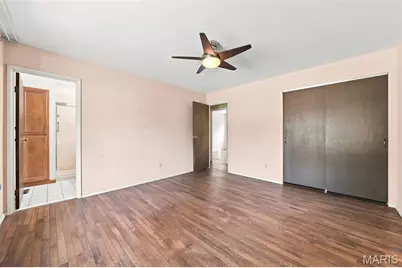 5288 Bloomfield Drive, Saint Louis, MO 63129 - Photo 15