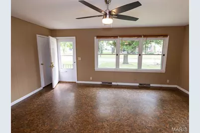 3001 Saint Marys Avenue, Hannibal, MO 63401 - Photo 13