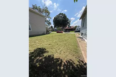 6639 Bartmer Avenue, Saint Louis, MO 63130 - Photo 3