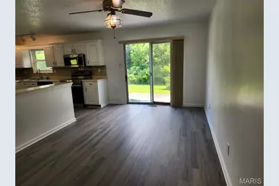 6300 Silver Fox Drive, Florissant, MO 63034 - Photo 15