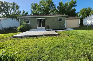 6300 Silver Fox Dr, Florissant, MO 63034 - Photo 25