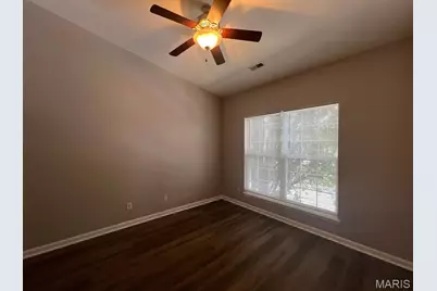 6431 Brookfield Court Drive #203, Saint Louis, MO 63129 - Photo 7
