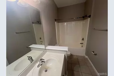 6431 Brookfield Court Drive #203, Saint Louis, MO 63129 - Photo 9