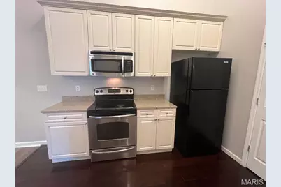 6431 Brookfield Court Drive #203, Saint Louis, MO 63129 - Photo 3