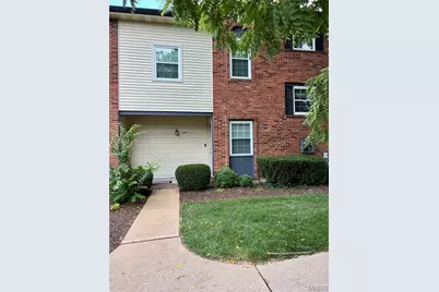 124 Conway Cove Drive, Chesterfield, MO 63017 - Photo 1