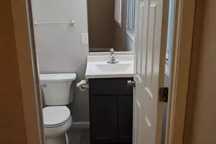 1574 Ville Angela Ln, Hazelwood, MO 63042 - Photo 13