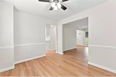 13322 Hiddendale Lane, Ballwin, MO 63021 - Photo 9